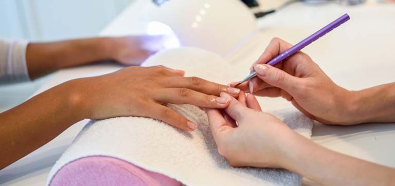 Por que escolher o Curso de Alongamento de Unhas da Nail Academy?​